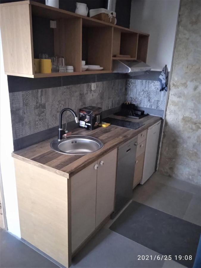 Agave Apartments Stara Baska Exterior photo